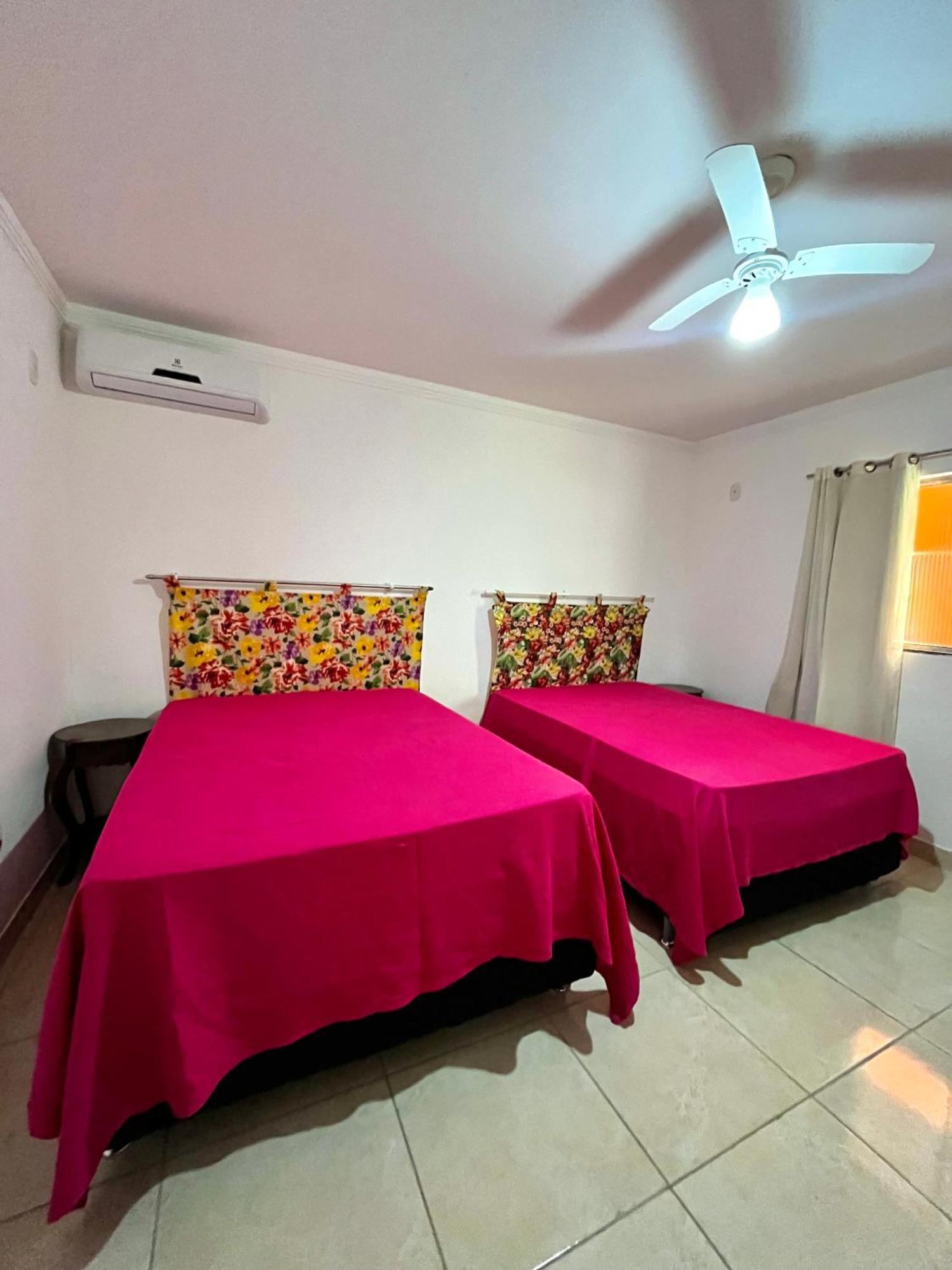 Casa Espacosa Com Piscina, No Bairro De Arraial D Ajuda, A 7 Minutos Da *
