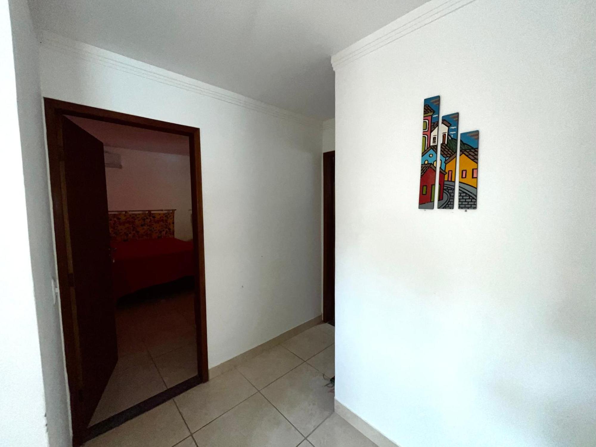 Casa Espacosa Com Piscina, No Bairro De Arraial D Ajuda, A 7 Minutos Da Casa de férias Porto Seguro